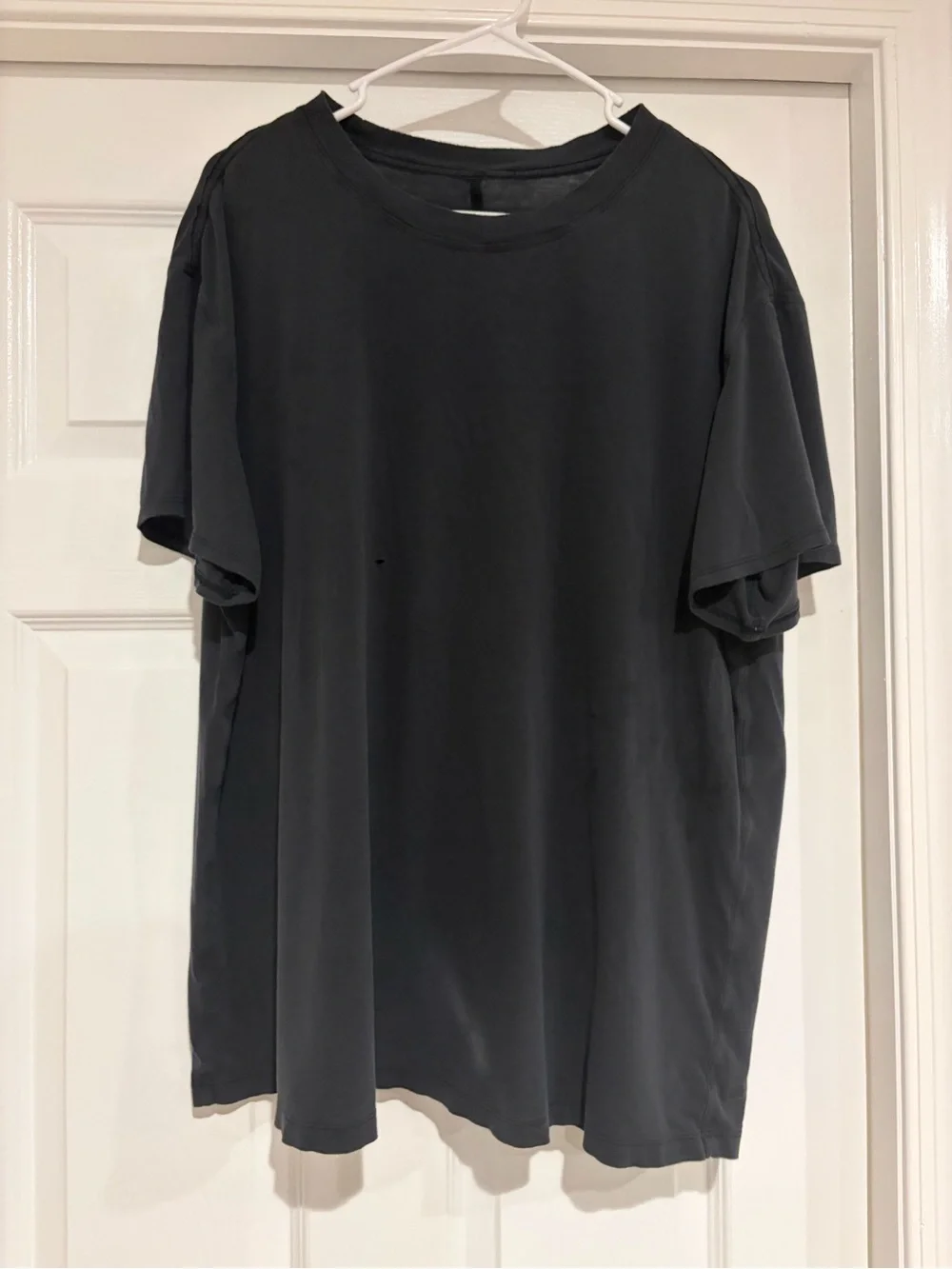 Lululemon All Yours Tee *Vitasea Black Size 14 DAMAGED